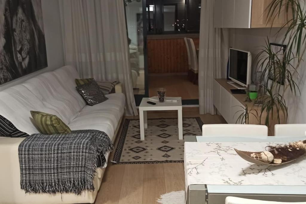 Atico En Paiporta Con 2 Grandes Terrazas Apartment Valencia Exterior photo